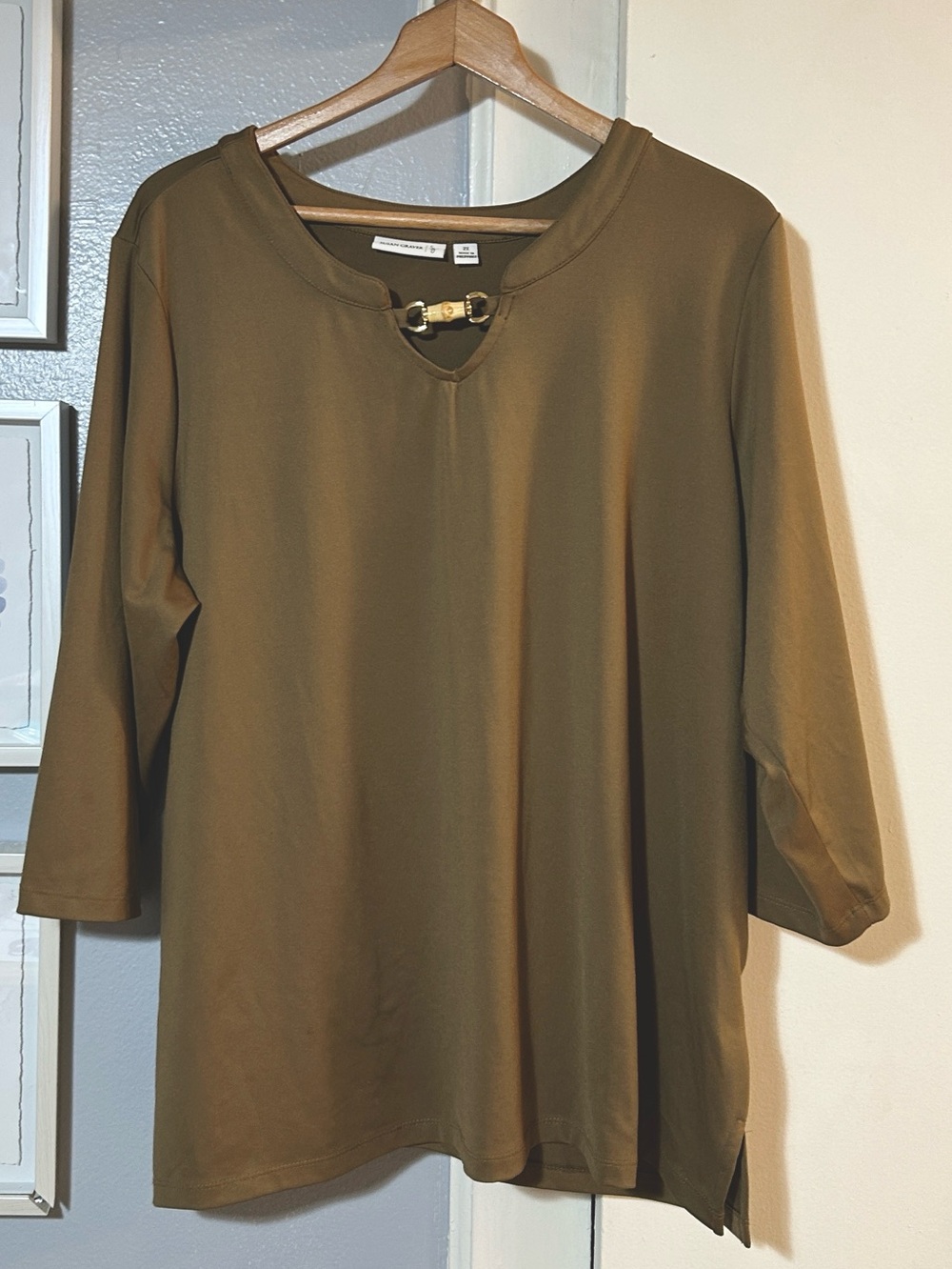 Susan Graver Brown Three-Quarter Sleeve Tunic with Decorative Accent Size 2X